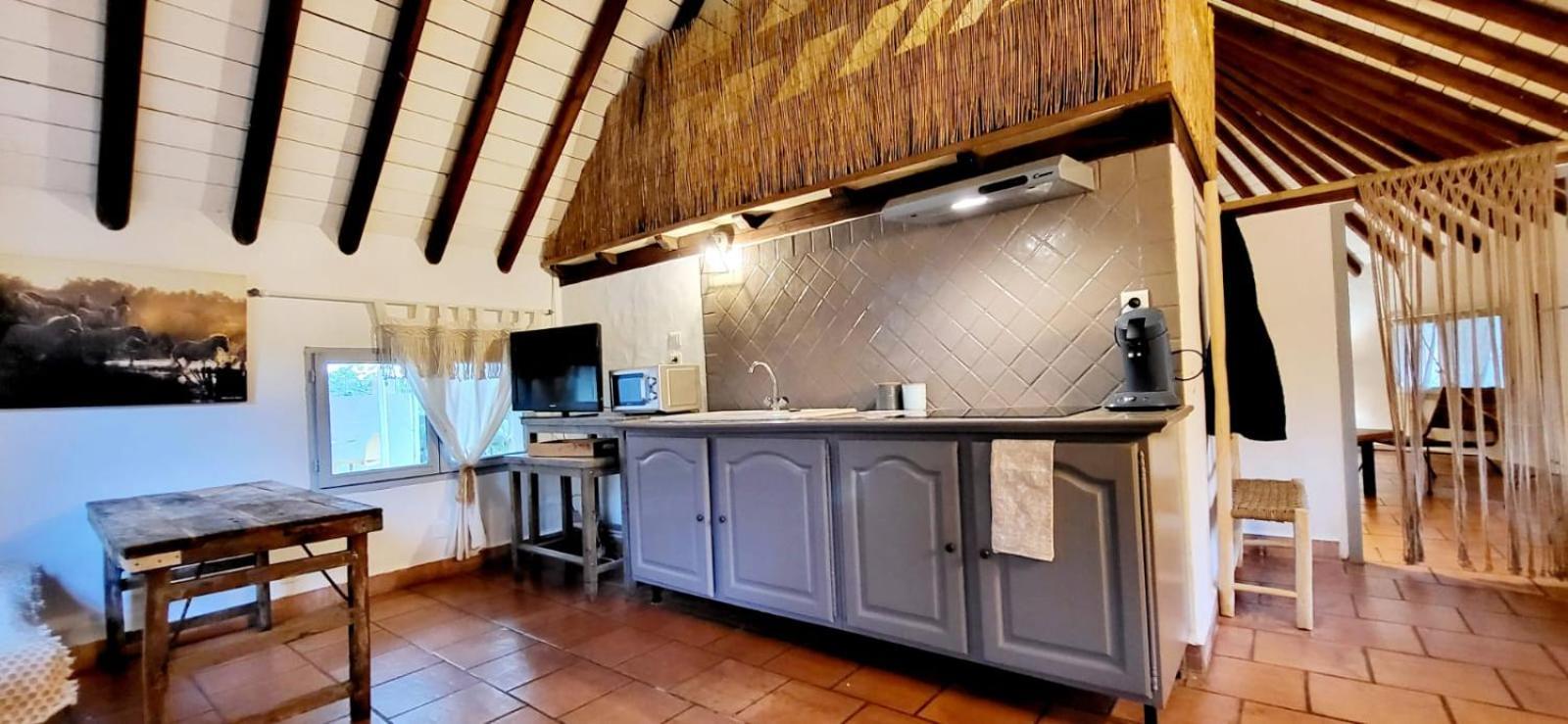 Terre De Boheme Hotel Vestric-et-Candiac Eksteriør billede
