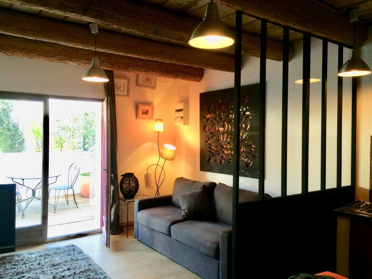 Terre De Boheme Hotel Vestric-et-Candiac Eksteriør billede