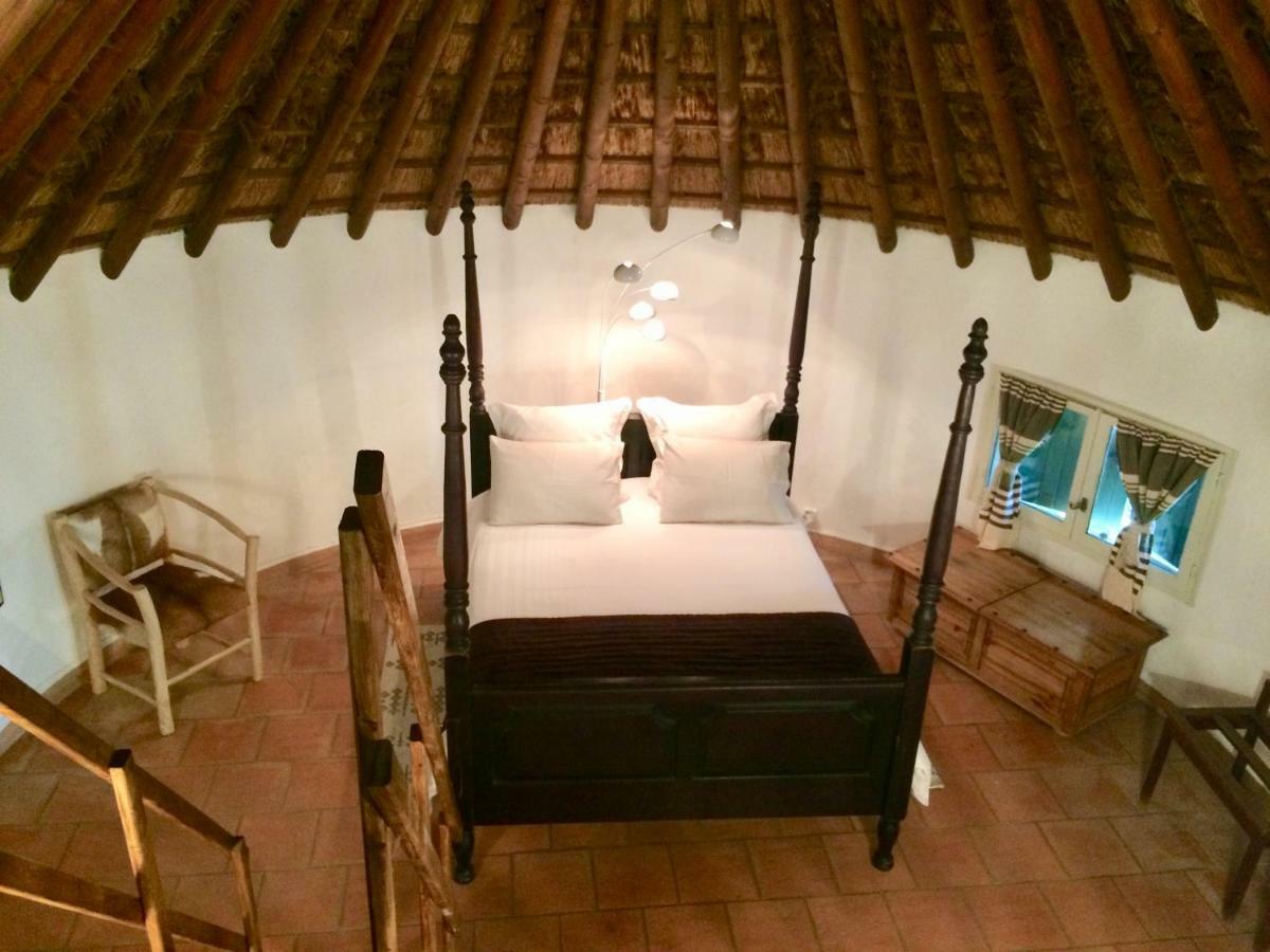 Terre De Boheme Hotel Vestric-et-Candiac Eksteriør billede